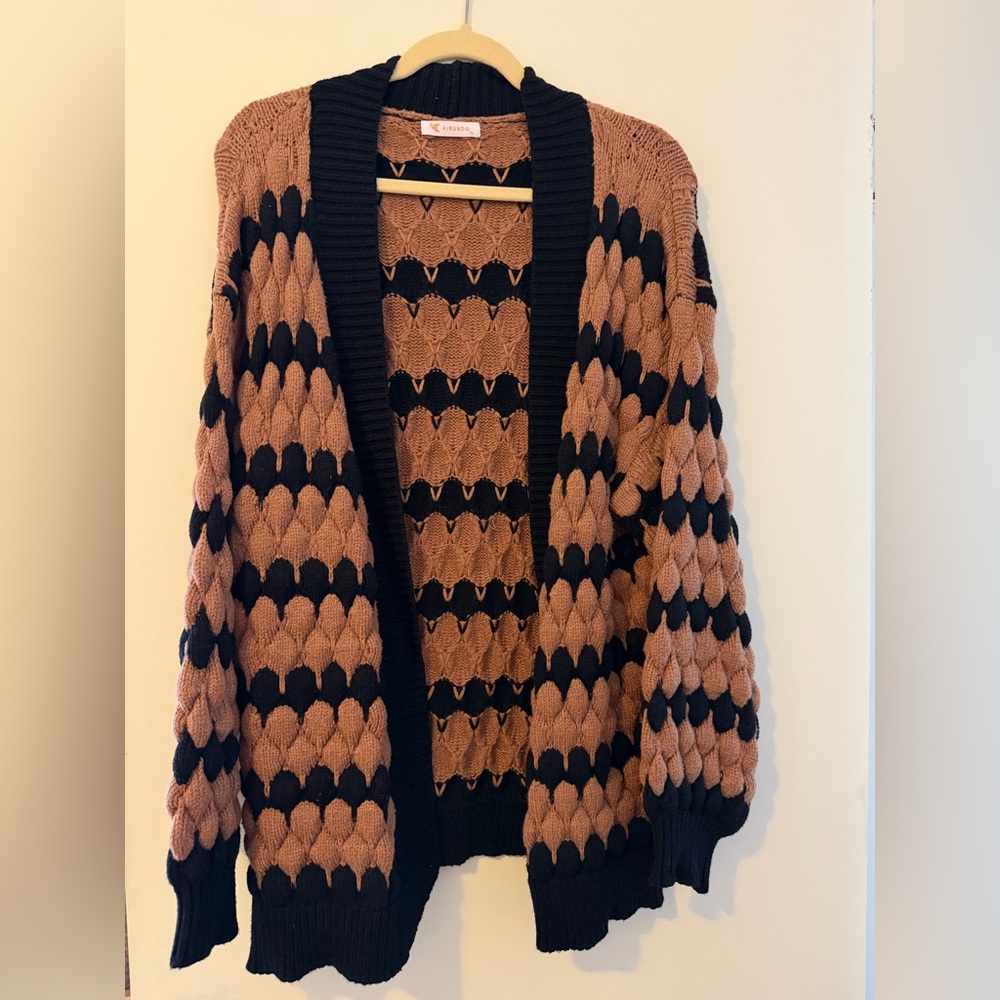 Open-Front Bubble Knit Cardigan in Black and Brown